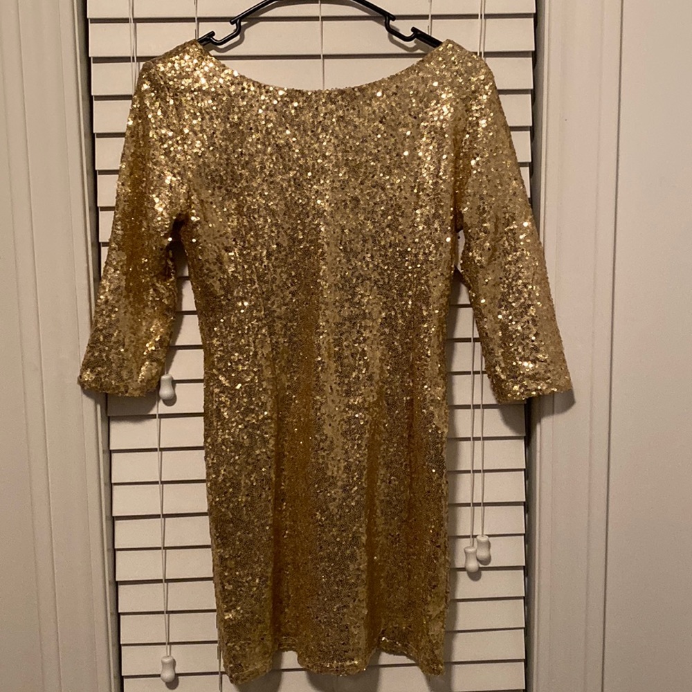 Pink Lily size large, gold sequins dress